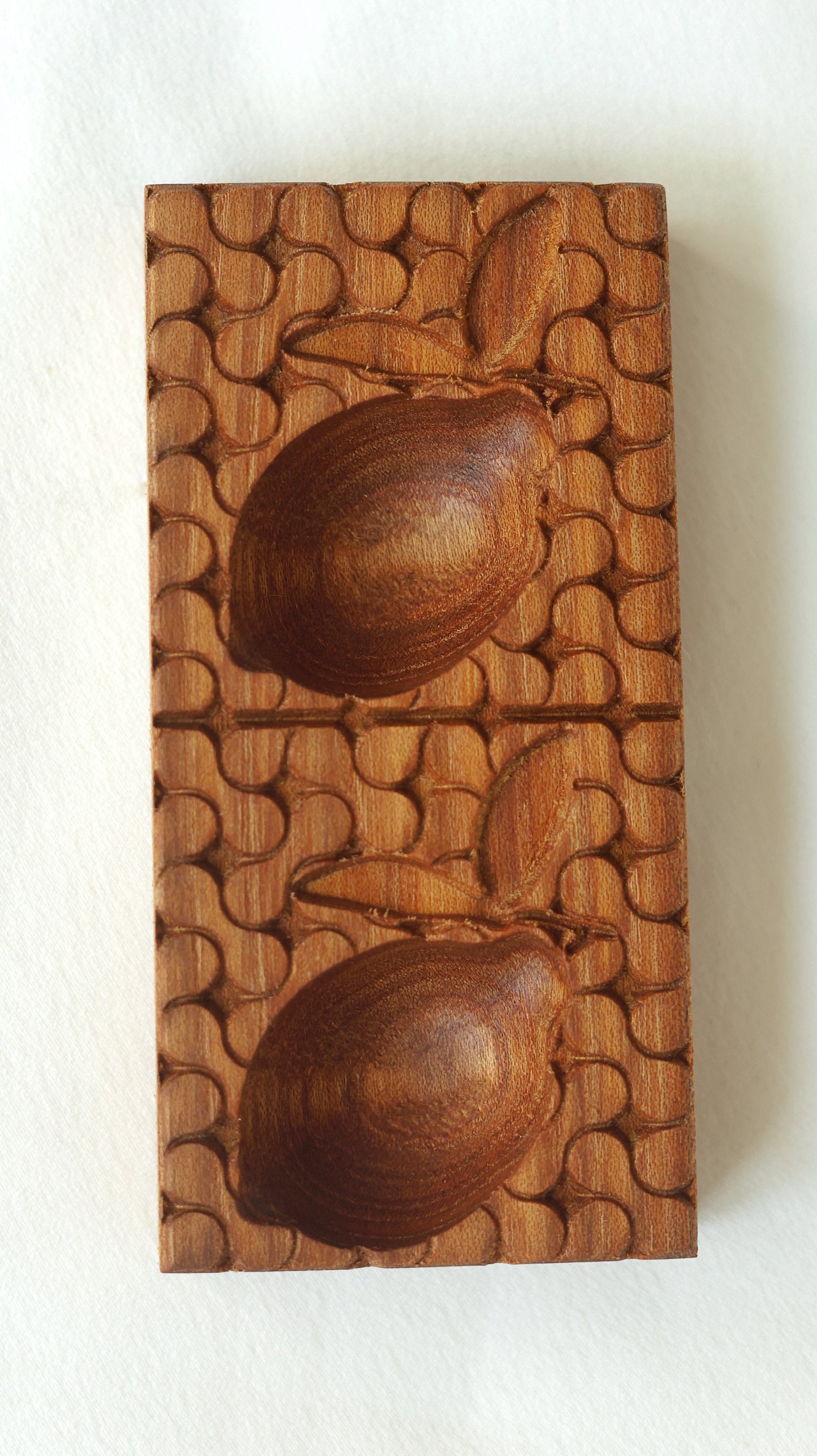 Lemon-shaped ravioli mold