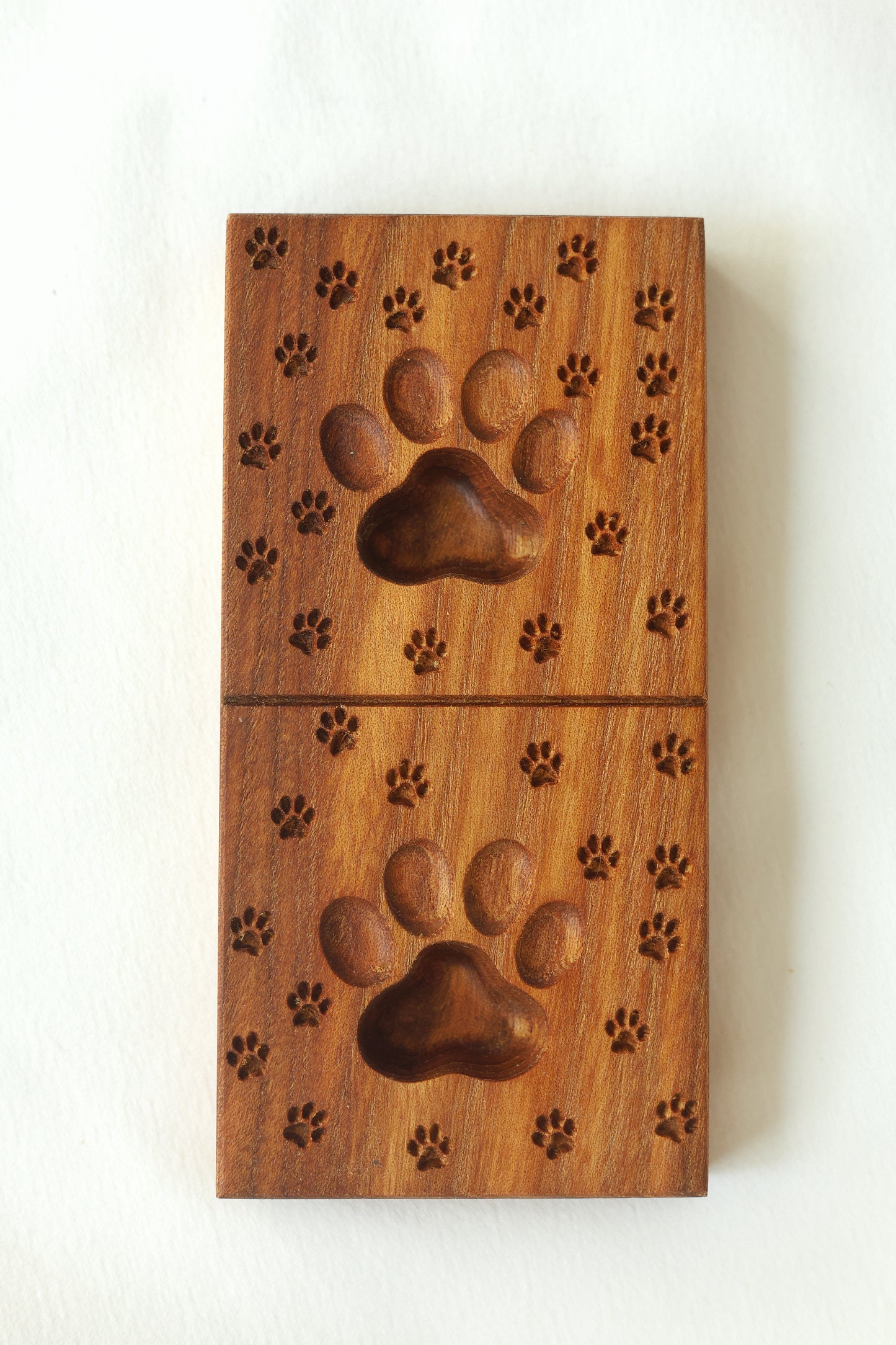 Paw Mold