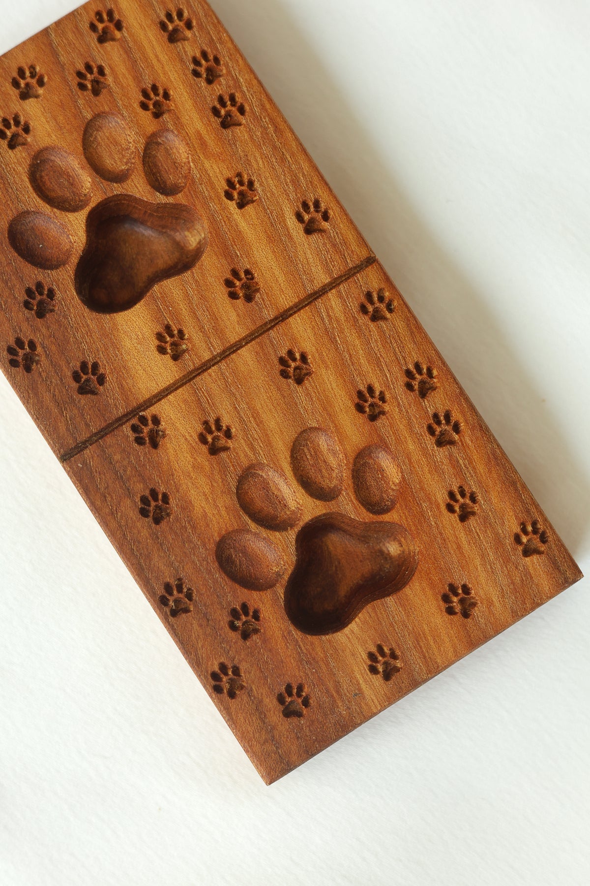 Paw Mold